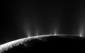 Enceladus by Cassini in 2009 - NASA_JPL_Space Science Institute